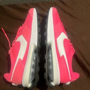 Nike Women's Sneakers - Pink and White